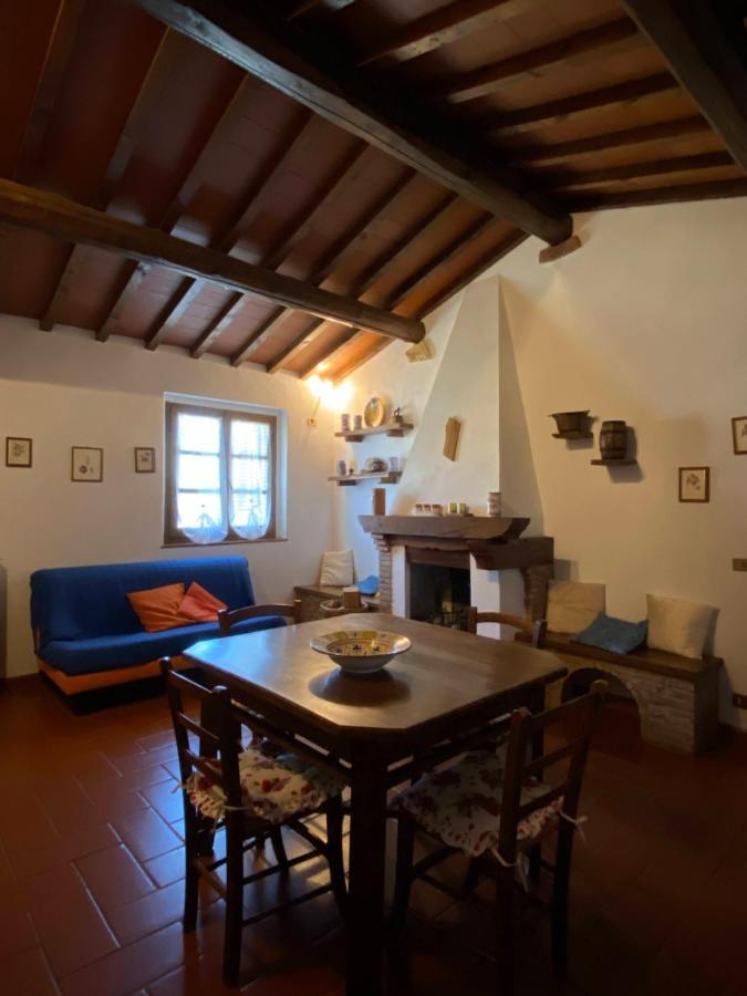 La Casina Sonia Apartment Монтайоне Екстериор снимка