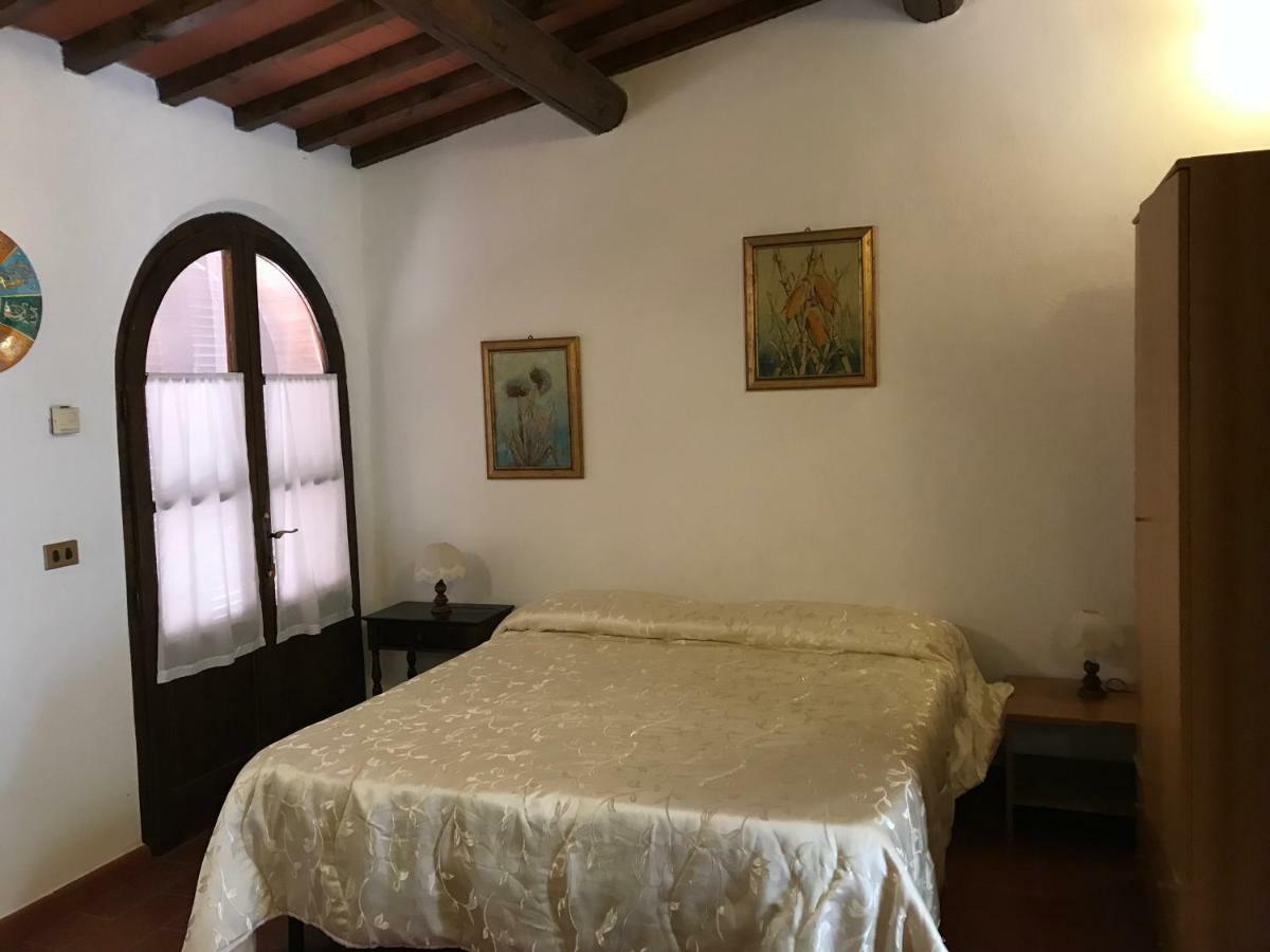 La Casina Sonia Apartment Монтайоне Екстериор снимка