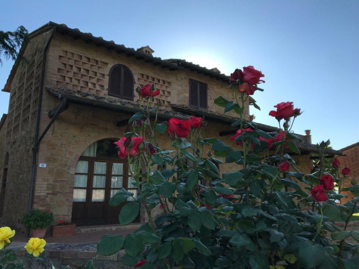 La Casina Sonia Apartment Монтайоне Екстериор снимка
